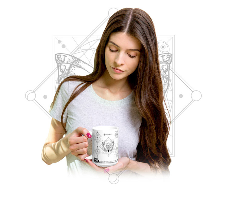 Girl holding Conundrumug
